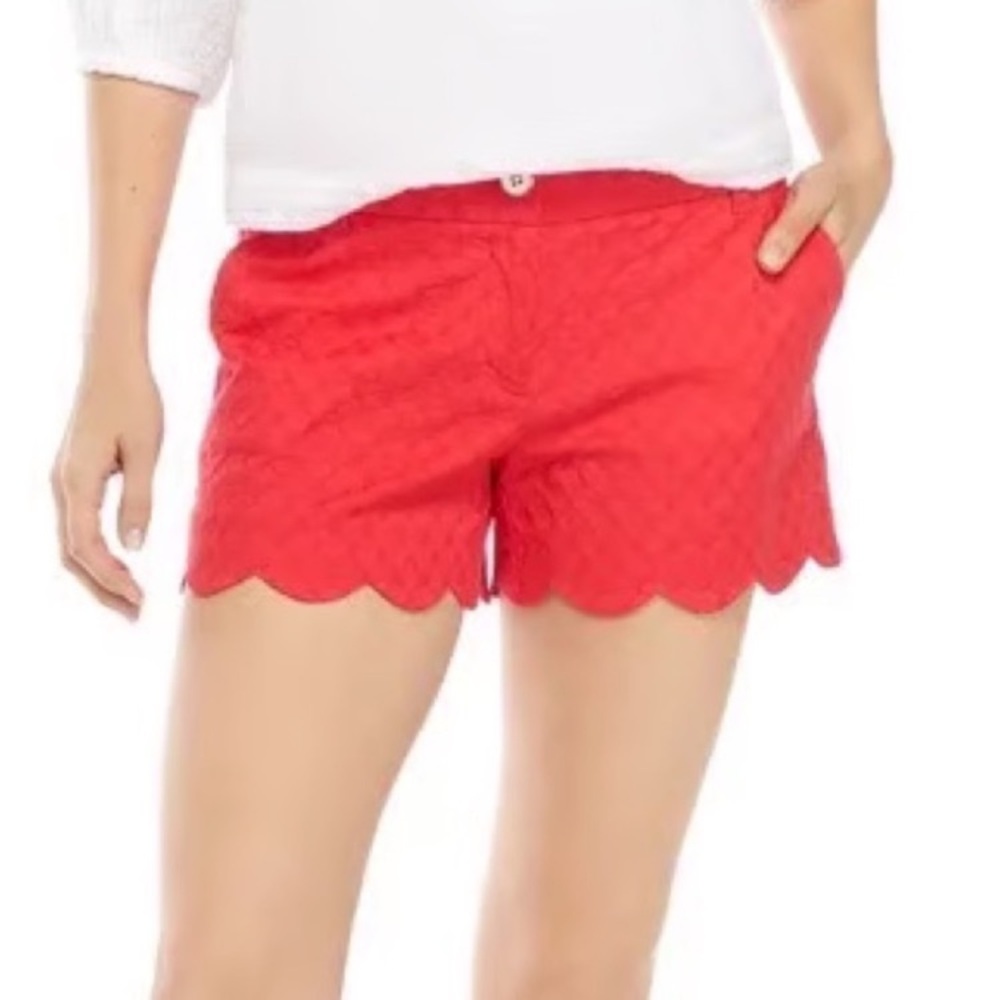 Crown & Ivy Shelby scalloped hem coral red shorts 14 - Picture 1 of 6